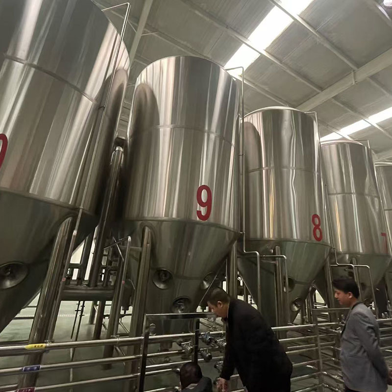 玛沁精酿啤酒设备
